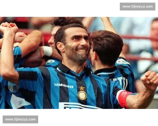 唇枪舌剑！皮耶罗与贝尔戈米激辩国米 “最强” 之争